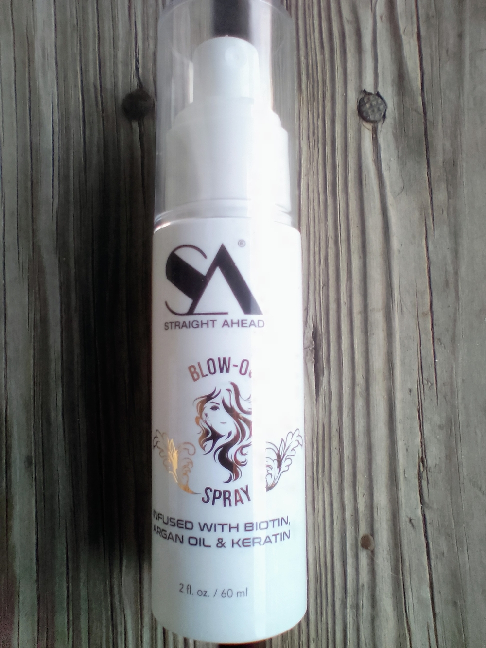 SA Straight Ahead White Blow-Out Spray Bottle